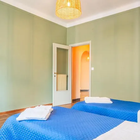 Riviera Centro Apartmán *